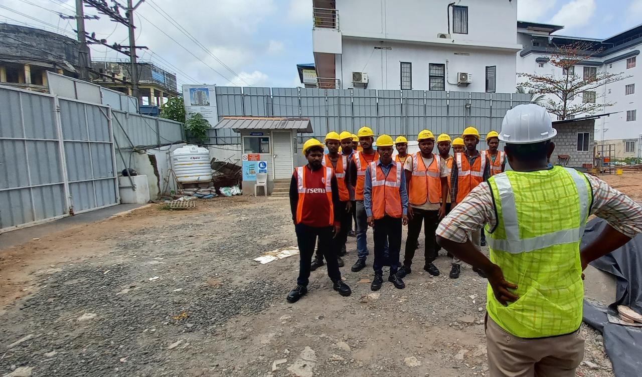Abad Signature, site photo 1